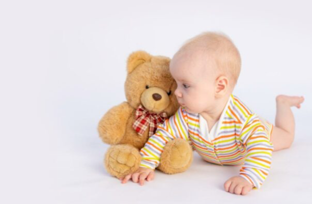 Để Bé hấp thu các dưỡng chất tối đa, việc cân bằng giữa ăn dặm & bú sữa công thức Nan Nga số 1 nắp xanh là điều nên làm