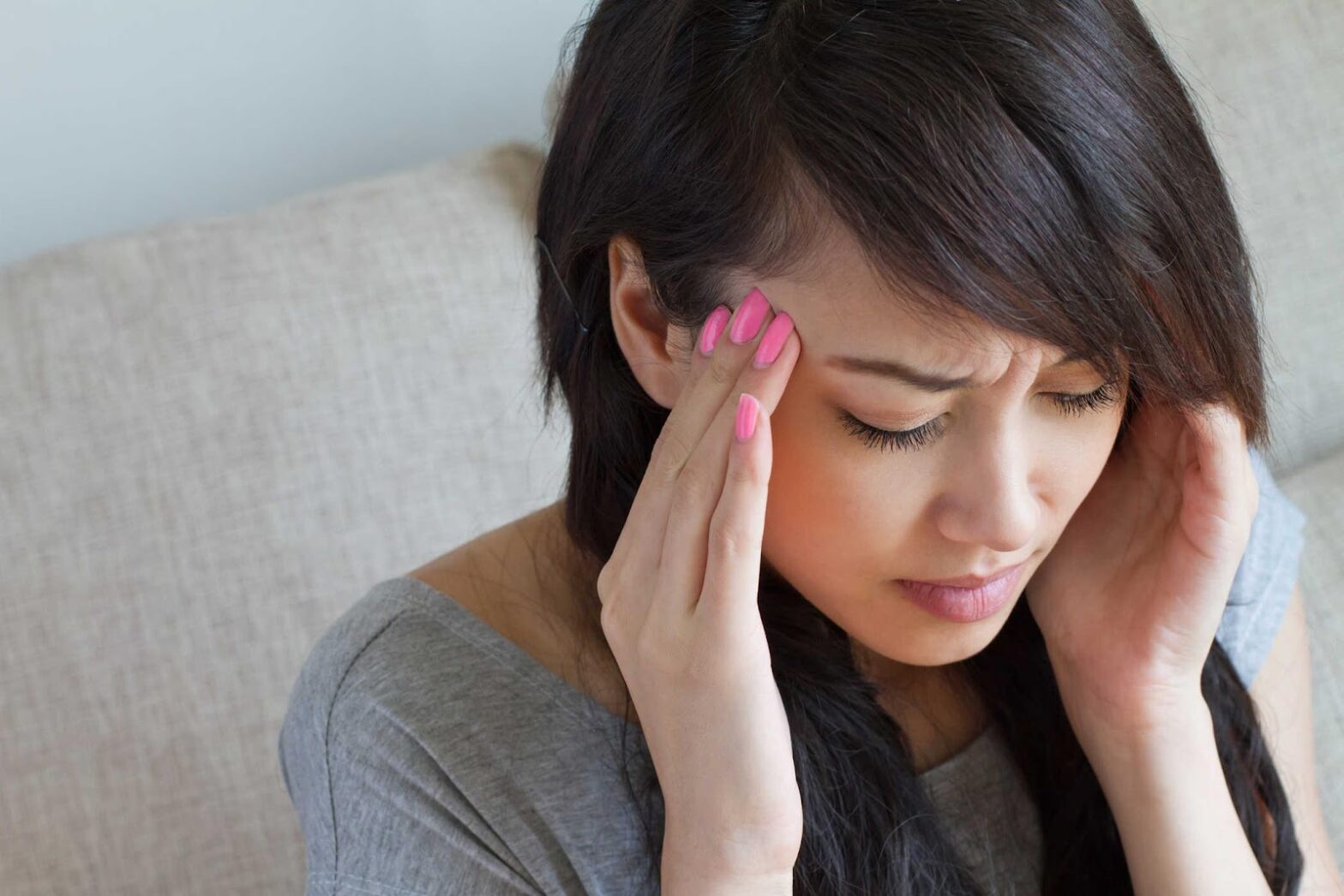 Uống thuốc nào giảm đau đầu căng thẳng?
