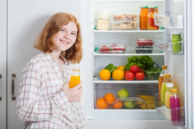 Sắp xếp tủ lạnh một cách ngăn nắp và khoa học